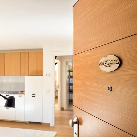 Golf Apartment